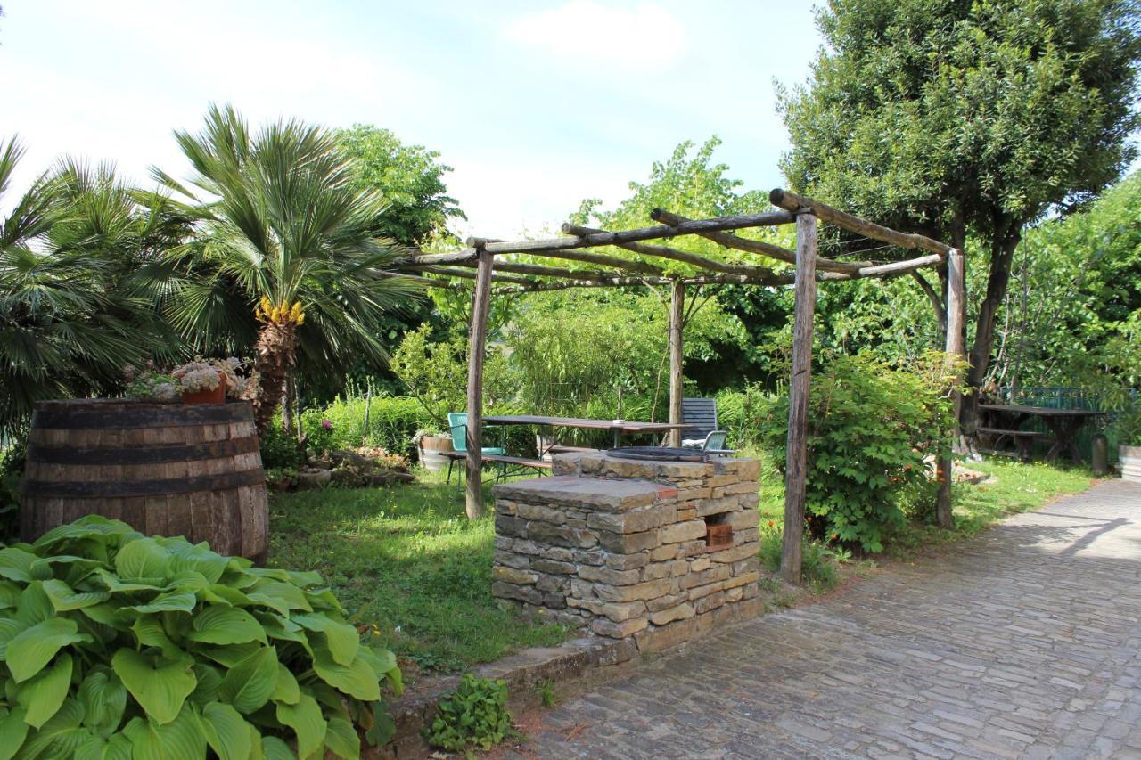 Agriturismo La Rovere Cossano Belbo المظهر الخارجي الصورة